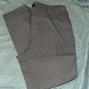 The Limited Black Checkered Pull On Pants
